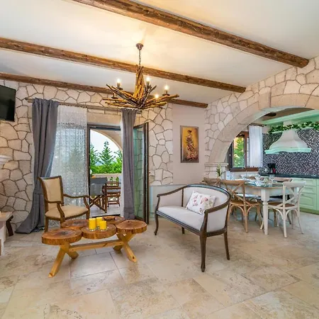 Fairytale Villa *