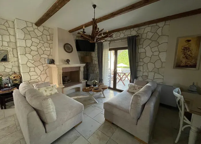 Villa Fairytale Apolpaina